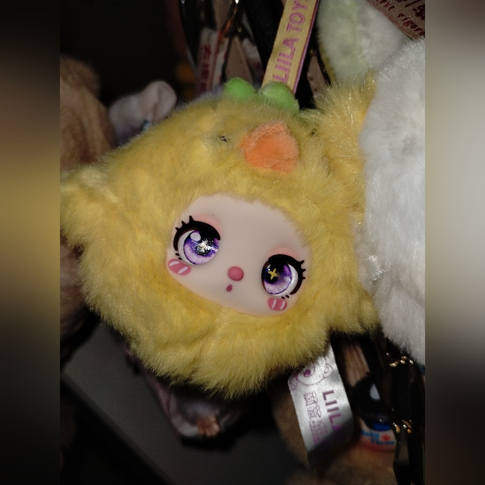 Mini Liila Chick Yellow Cute Yellow Plush Keychain